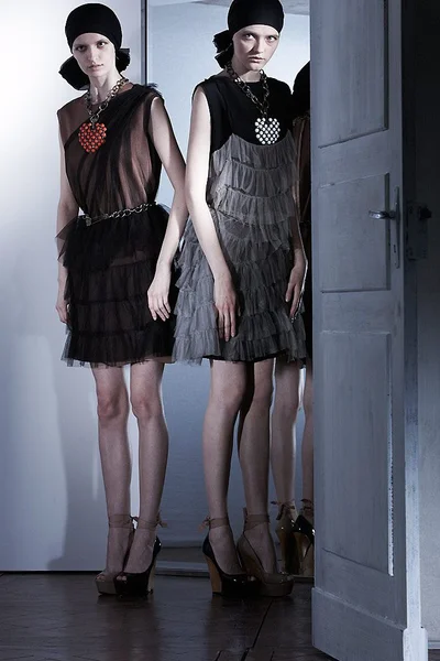 Look 3